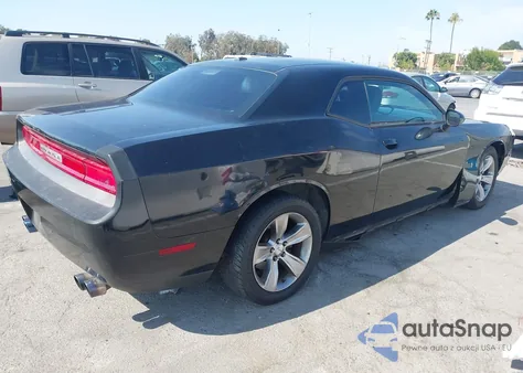 2012 Dodge Challenger Sxt z USA, uszkodzony, nr VIN 2C3CDYAG3CH186696
